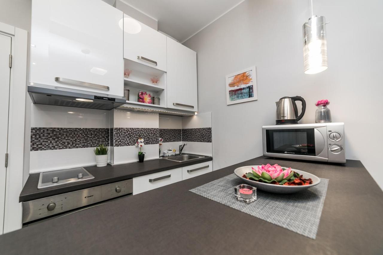 Gray Luxe Apartment Belgrade Exterior photo