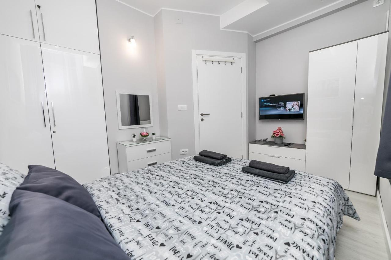 Gray Luxe Apartment Belgrade Exterior photo